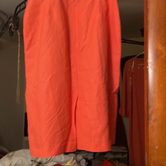 Salmon 2 PCs skirt set work ready - Picture 3 of 8